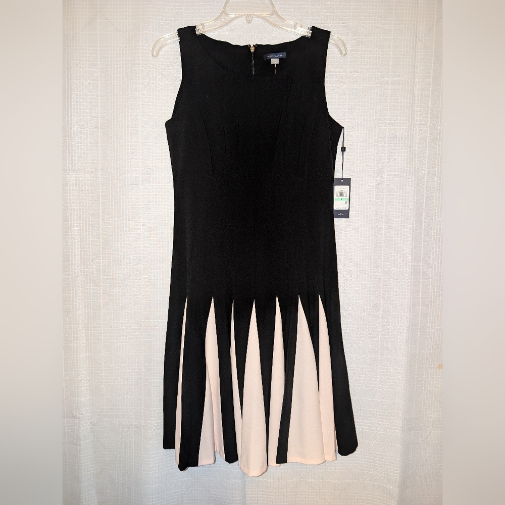 Tommy Hilfiger seamed fit and flare dress size 8